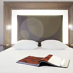 Novotel 17 Hotel 4*