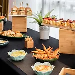 Novotel 17 מלון