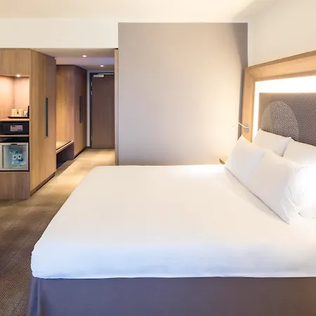 Hotel Novotel 17 4*