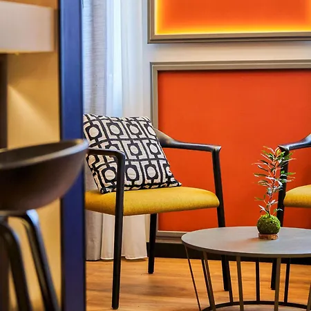 Novotel 17 Hotel