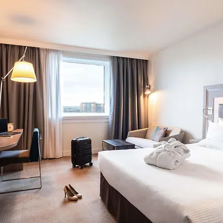 Hotel Novotel 17 Paris