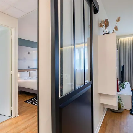 Отель Novotel 17 Париж