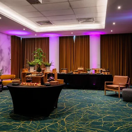Novotel 17 Отель Париж
