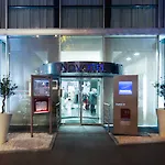 Отель Novotel 17 Париж