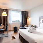 Novotel 17 Ξενοδοχείο 4*