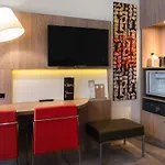 Novotel 17 4*