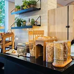 Novotel 17 Ξενοδοχείο 4*