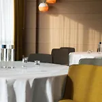 Novotel 17 4*